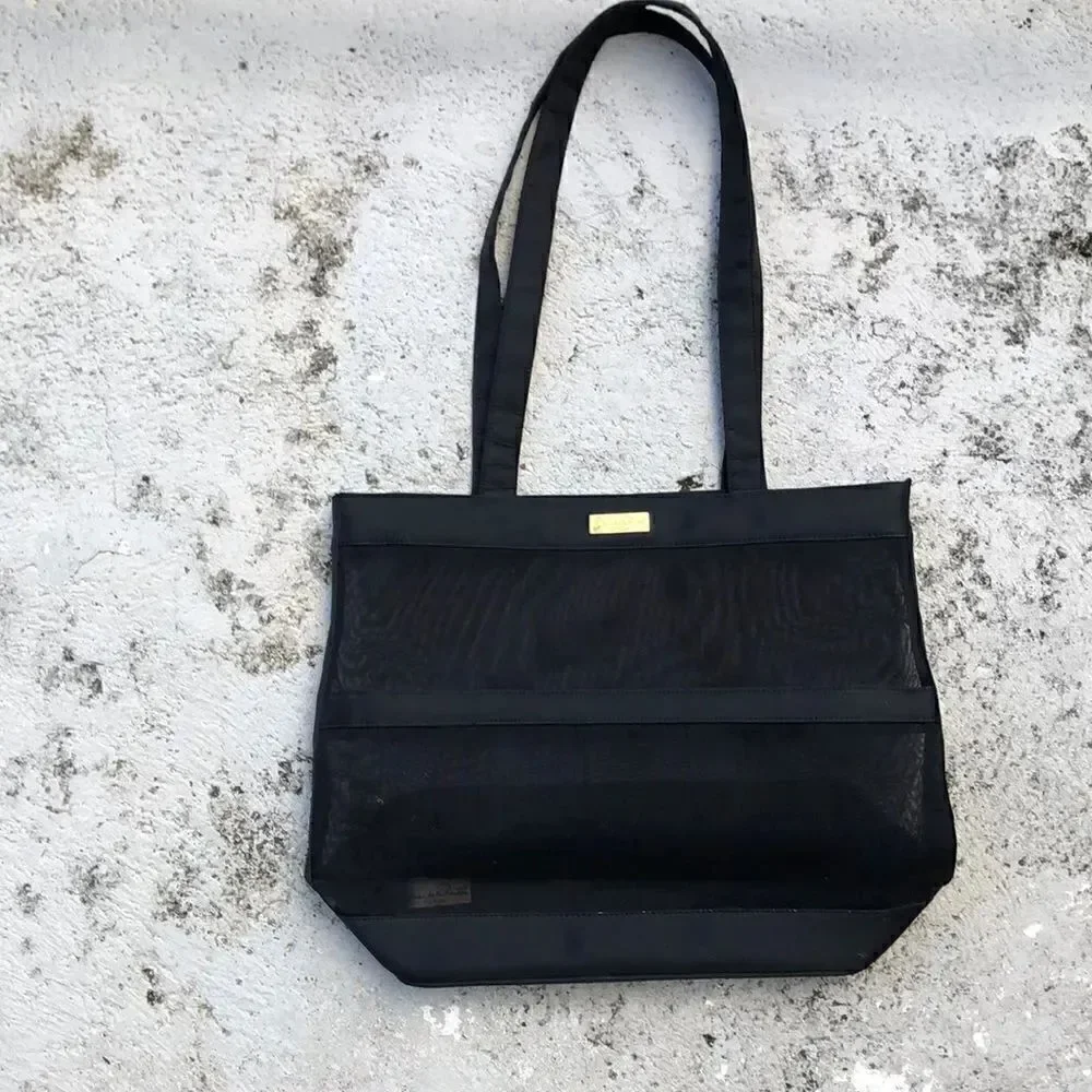 Oscar de la Renta parfum tote